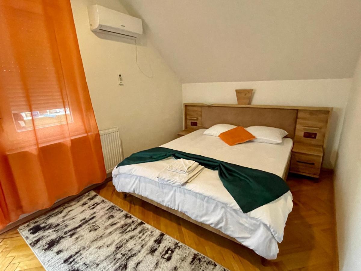 Madigan'S Hotel Kosovo Polje Kültér fotó