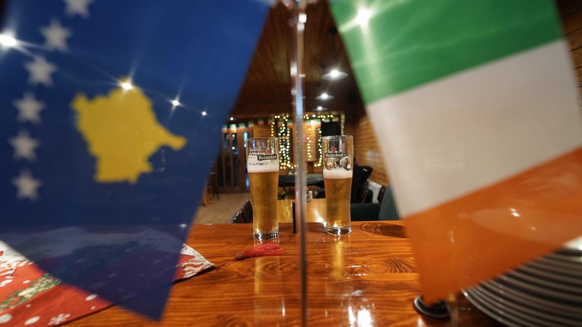 Madigan'S Hotel Kosovo Polje Kültér fotó